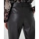 Pantalon carotte en simili cuir