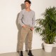 Pantalon cargo couleur mastic en coton responsable